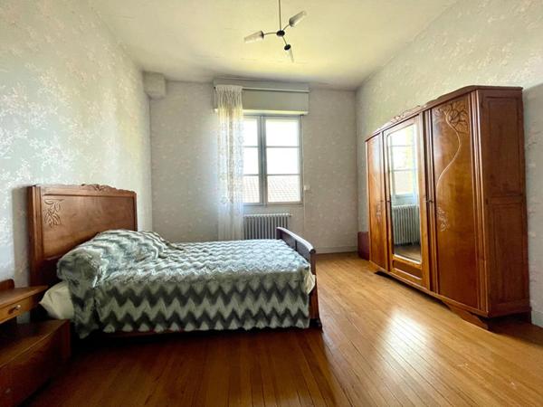 Maison Pessac 6 pièce(s) 175 m2 + Dépendance 80 m2