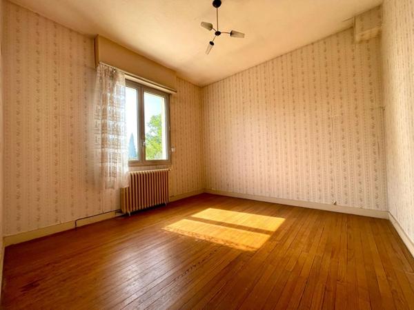 Maison Pessac 6 pièce(s) 175 m2 + Dépendance 80 m2