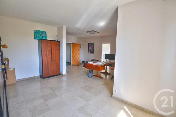 Appartement à vendre  5 pièces - 91,50 m 2   ROMANS SUR ISERE  - 26