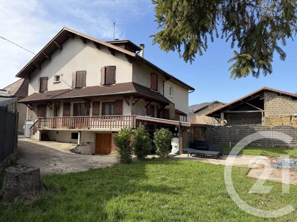 Appartement F4 à vendre  4 pièces - 88,92 m 2   VOIRON  - 38