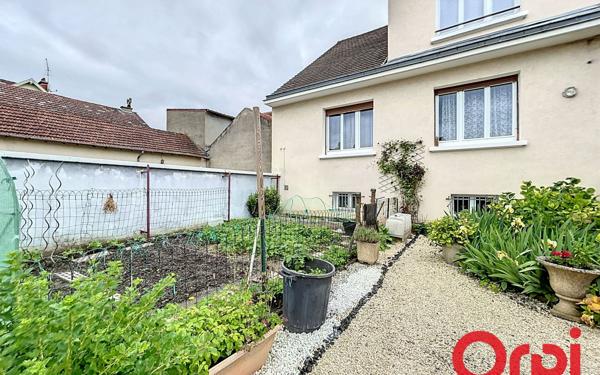 Maison à vendre    6 pièces •  Bellerive-sur-Allier