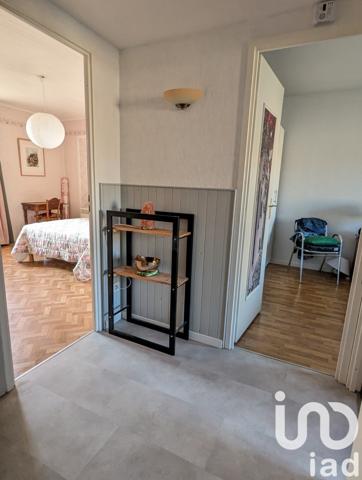 Maison traditionnelle 4 pièces de 102 m² à Saint-Uze (26240)