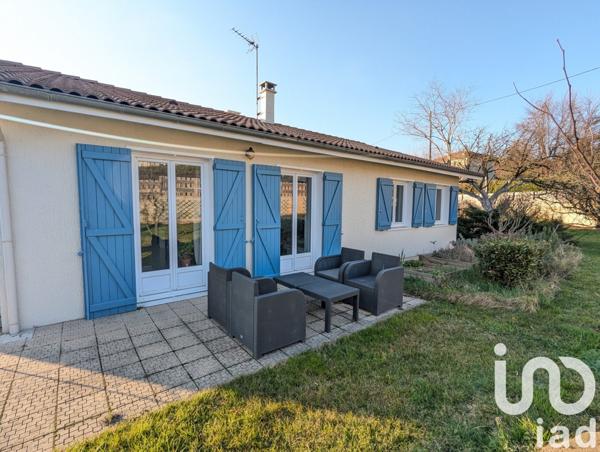 Maison traditionnelle 4 pièces de 102 m² à Saint-Uze (26240)