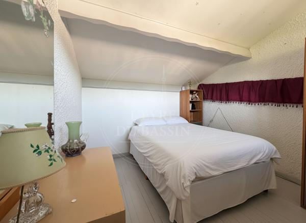 Maison Mios 196 m² sur 1356 m² de parcelle