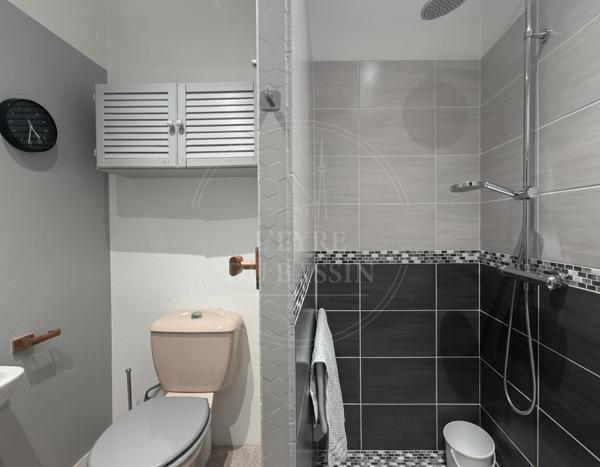 Maison Mios 196 m² sur 1356 m² de parcelle