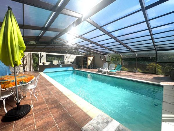 Maison Mios 196 m² sur 1356 m² de parcelle