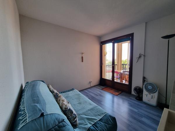 Saint-Pierre-la-mer (11560) Appartement 2 pièces de 22,54 m2 - parking 11560 Saint Pierre La Mer