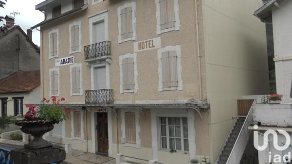 Maison 15 pièces de 670 m² à Capvern (65130)