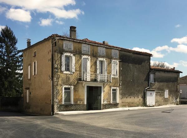 EXCLUSIVITE - Mirepoix - Maison de maitre + maison attenante à rénover entièrement - ancien relai des postes i