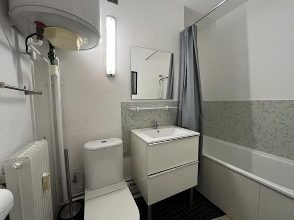 A LOUER : T1 à LILLE • rue Bonte Pollet - Cormontaigne • 565 € CC • Réf. G643-9