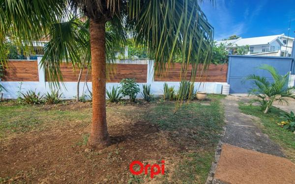 Maison à vendre    4 pièces •  Saint-Paul