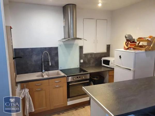 Appartement à louer 2 pièces 44.35m² Le Blanc (36300)