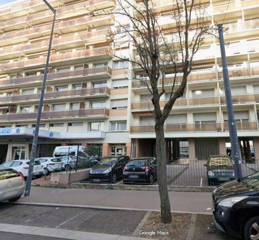 Appartement 1 pièce                                        - 42100 Saint-Étienne Réf : 13325