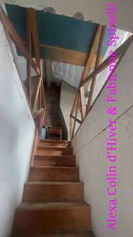 Charmante maison de village, garages et dépendance