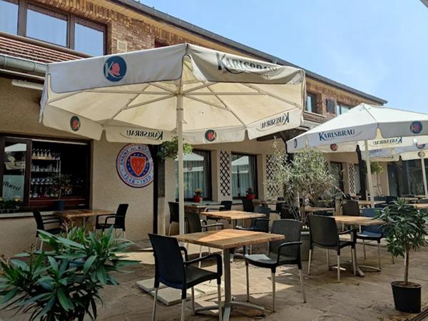 CHALIGNY - MURS COMMERCIAUX, Auberge de Maitre Marcel et 2 appartements