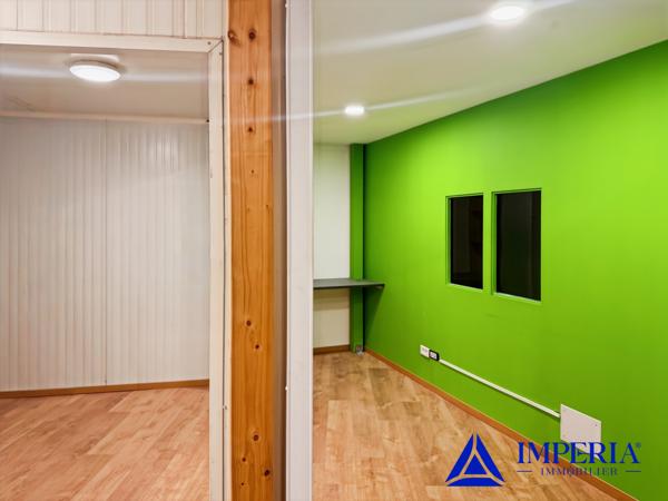 Saint-Cyr-sur-Loire (37540) À LOUER – LOCAL COMMERCIAL PREMIUM À Saint-Cyr-sur-Loire