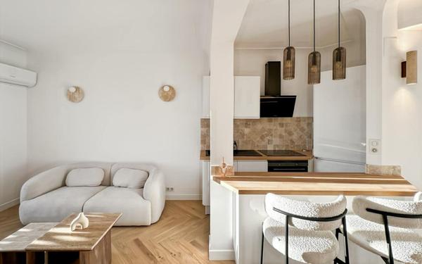 Appartement à vendre    3 pièces • 50 m2 Nice