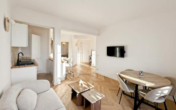 Appartement à vendre    3 pièces • 50 m2 Nice