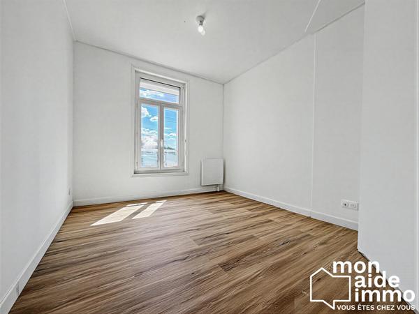 Maison rénovée 3 chambres, secteur calme Coutras