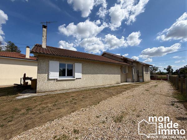 Maison rénovée 3 chambres, secteur calme Coutras