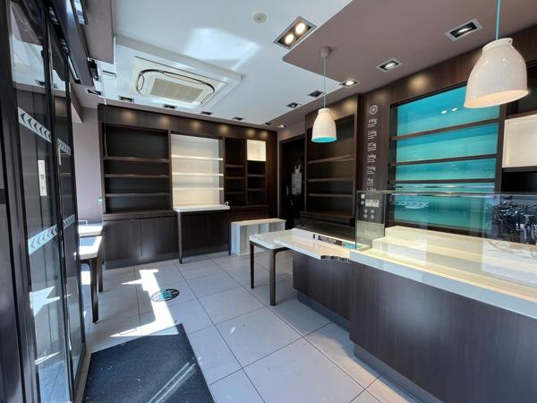 Cession de bail - 3 pièces - 82 m²