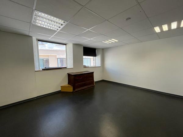 Cession de bail - 3 pièces - 82 m²