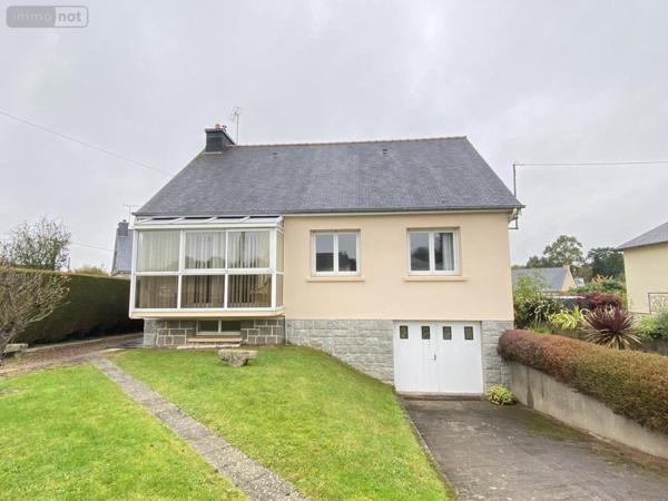 Maison à vendre à Loudéac dans les Côtes-d'Armor (22600), ref : 22110-2261