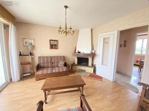 Maison à vendre à Loudéac dans les Côtes-d'Armor (22600), ref : 22110-2261