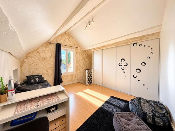 Maison pleine de charme - 123 m² - 4 chambres - Bennecourt