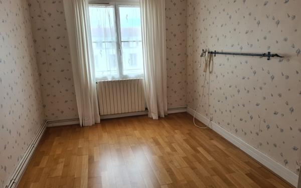Appartement à vendre    4 pièces • 84,57 m2 Royan