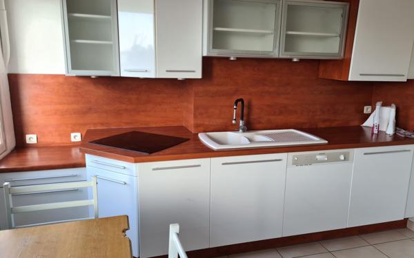 Appartement à vendre    4 pièces • 84,57 m2 Royan