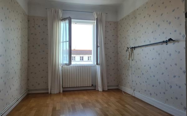 Appartement à vendre    4 pièces • 84,57 m2 Royan