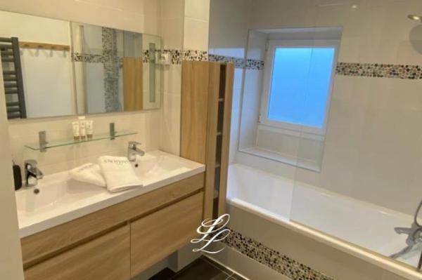 Vente - Appartement 5 pièces 110 m 2 LE MANS (72000)