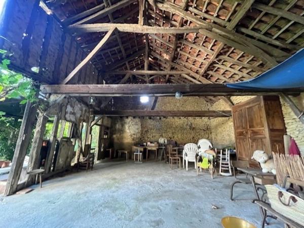 PLAISANCE DU GERS-MARCIAC, AUTHENTIQUE PROPRIETE RURALE 2 hecatares, sans voisin, sans vis à vis, un peu cachée et pourtant avec une jolie vue sur coteaux gascons
