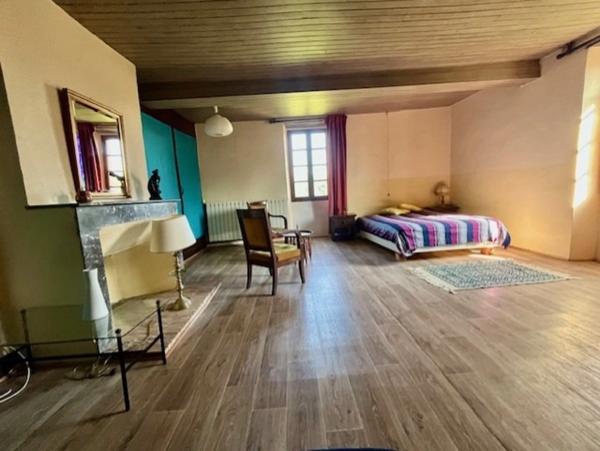 PLAISANCE DU GERS-MARCIAC, AUTHENTIQUE PROPRIETE RURALE 2 hecatares, sans voisin, sans vis à vis, un peu cachée et pourtant avec une jolie vue sur coteaux gascons