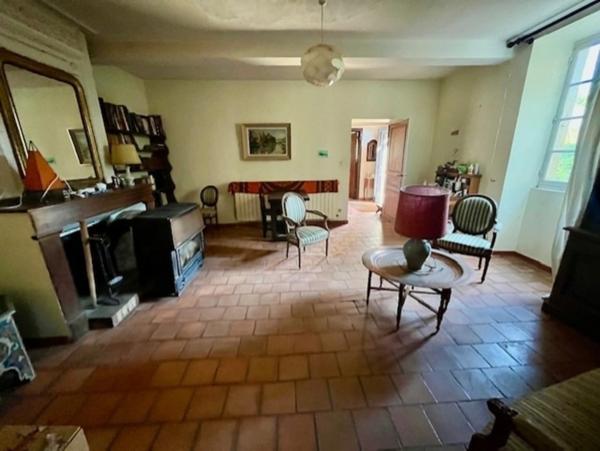 PLAISANCE DU GERS-MARCIAC, AUTHENTIQUE PROPRIETE RURALE 2 hecatares, sans voisin, sans vis à vis, un peu cachée et pourtant avec une jolie vue sur coteaux gascons