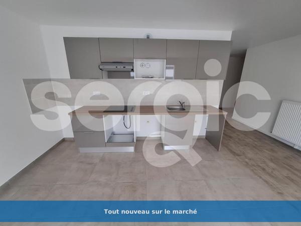 Location 3 Pieces 66 91350 Grigny 67 9271 01 0010