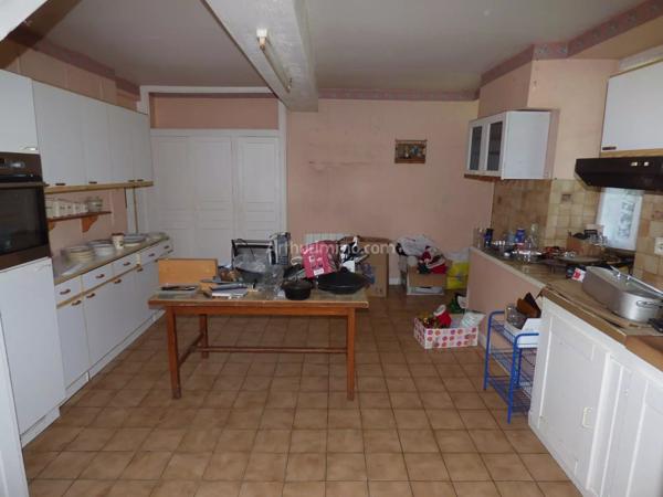 Vente Maison de village 12 pièces 265 m2 à Époisses