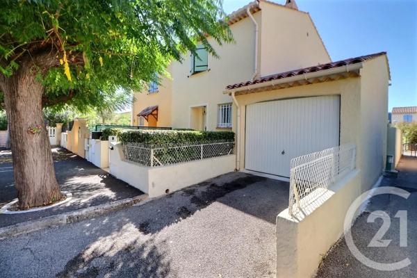 Appartement T3 à vendre  3 pièces - 74,47 m 2   ST RAPHAEL  - 83