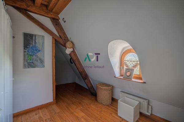 Appartement T5- Chateau Saint Martin d’Uriage