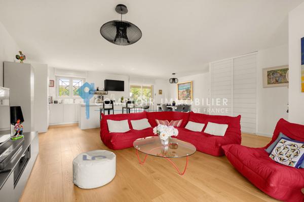 Maison 4 pièce(s) 3 chambre(s) 100 m²