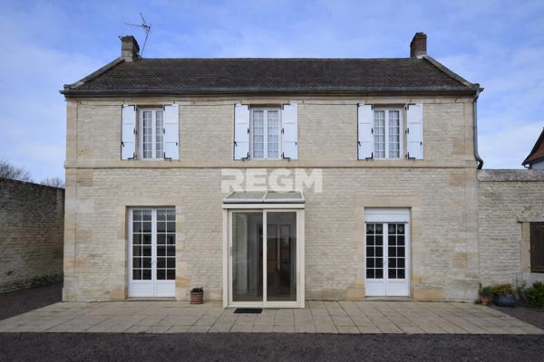 Douvres-la-Délivrande (14440) Maison + granges aménageables 380m² sur 1637m² de terrain