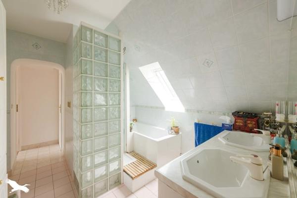 Maison à vendre 439 000 € Méry-sur-Oise 7 p 120 m² DPE D