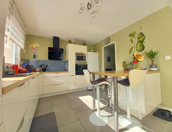 Maison 4 pièce(s) 95 m2