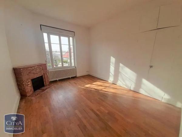 Appartement à louer 3 pièces 67.98m² Dijon (21000)