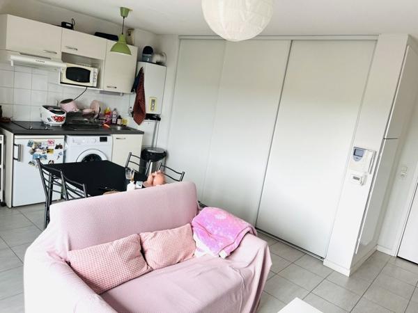Appartement à vendre |  Cenon |  2 pièces | 40 m²