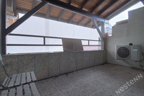 AGEN CENTRE HISTORIQUE - Immeuble de 315 m² avec cave, cour et terrasses.