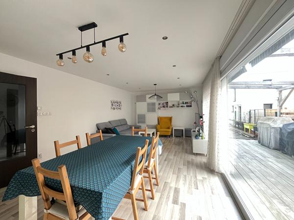 Maison - 6 pièces - 140 m²