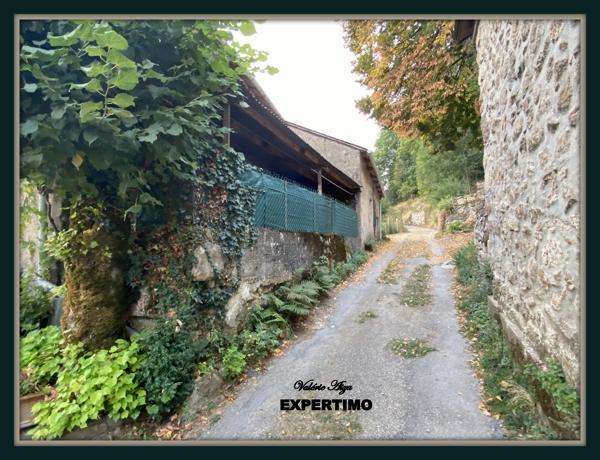 La Salvetat sur Agout.Maison de village
