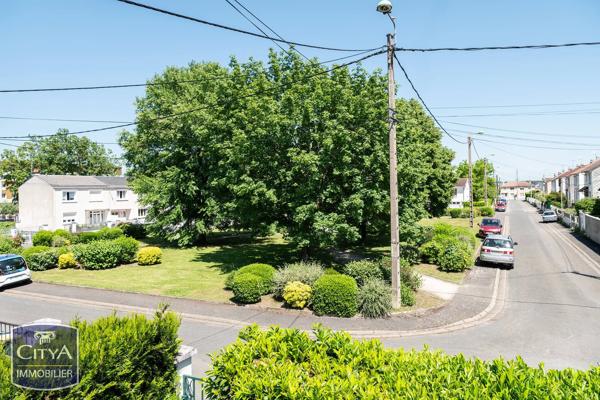Maison à vendre 4 pièces 76m² Saint-Doulchard (18230)
